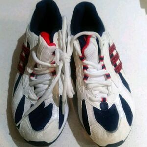 Addidas Boys Sneakers 5.5